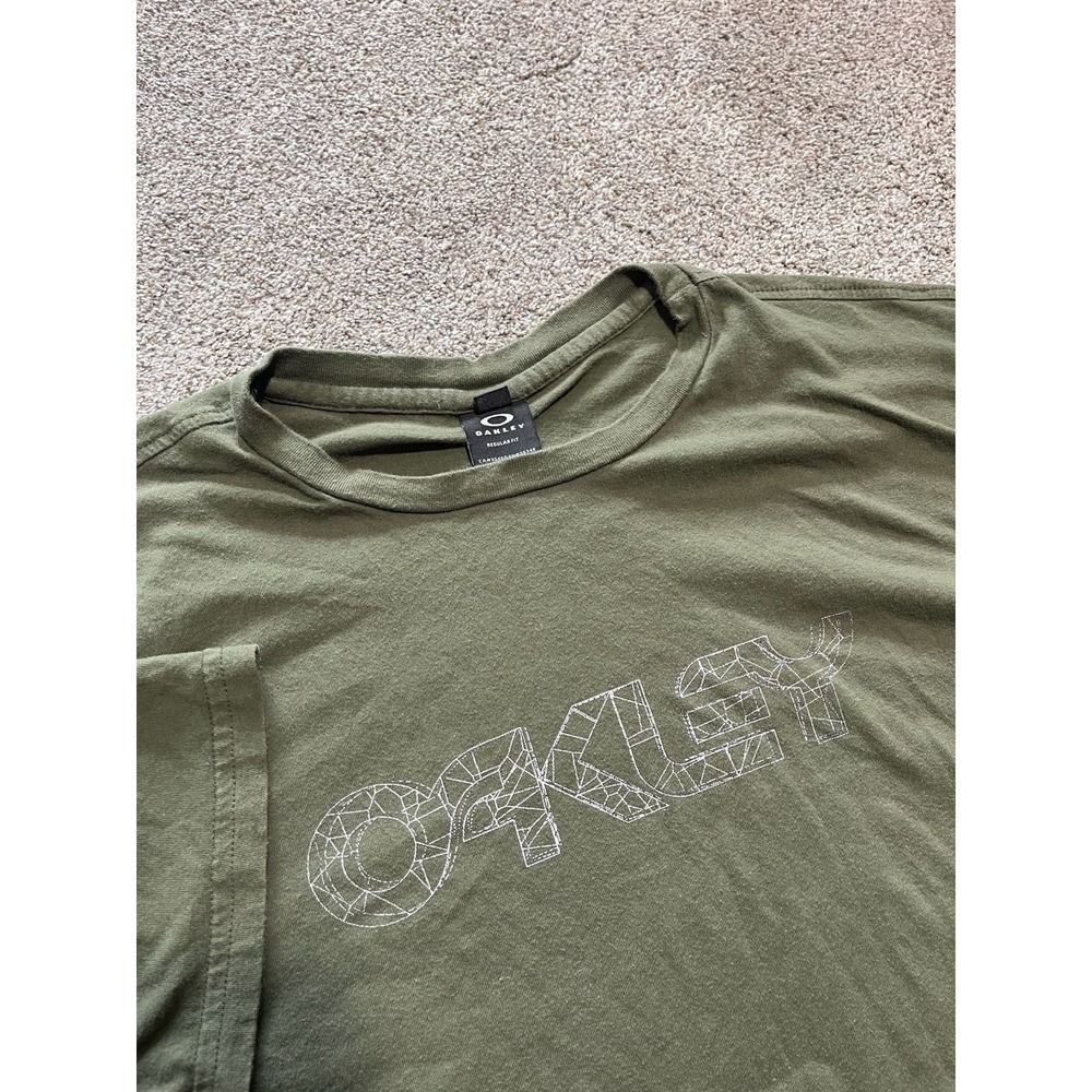 Oakley Men's Wire B1B Regular Fit Olive Green T-Shirt